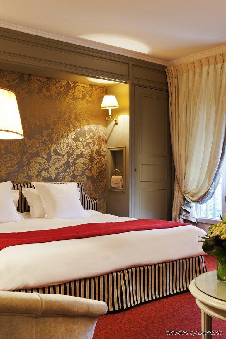 Grand Hotel Clichy Paris Buitenkant foto